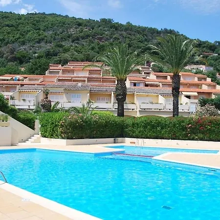 Jardin 4 Pers Piscine Appartement